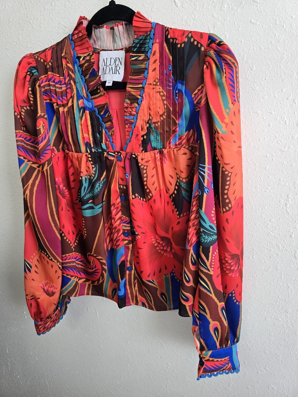 Alden Adair Colorful Floral Paisley Peacock Pleated Blouse Size Medium - Picture 3 of 7